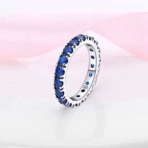 Elegant Blue Sapphire Sterling Silver Ring